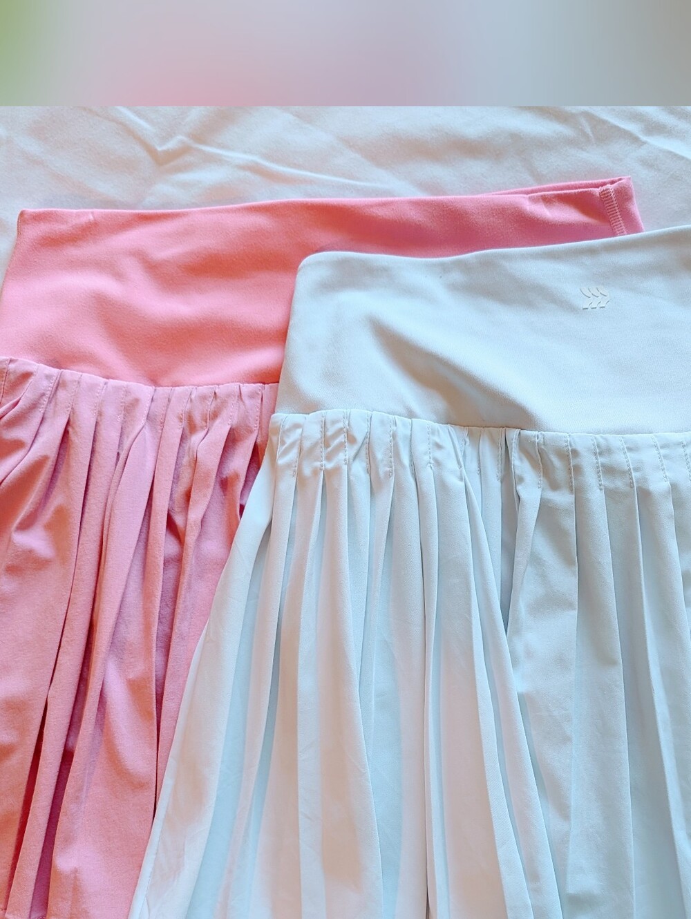 Set Of 2 Pink And White Pleated Flare Tennis Skirt - Brand: